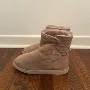 Old Navy Winter shoes